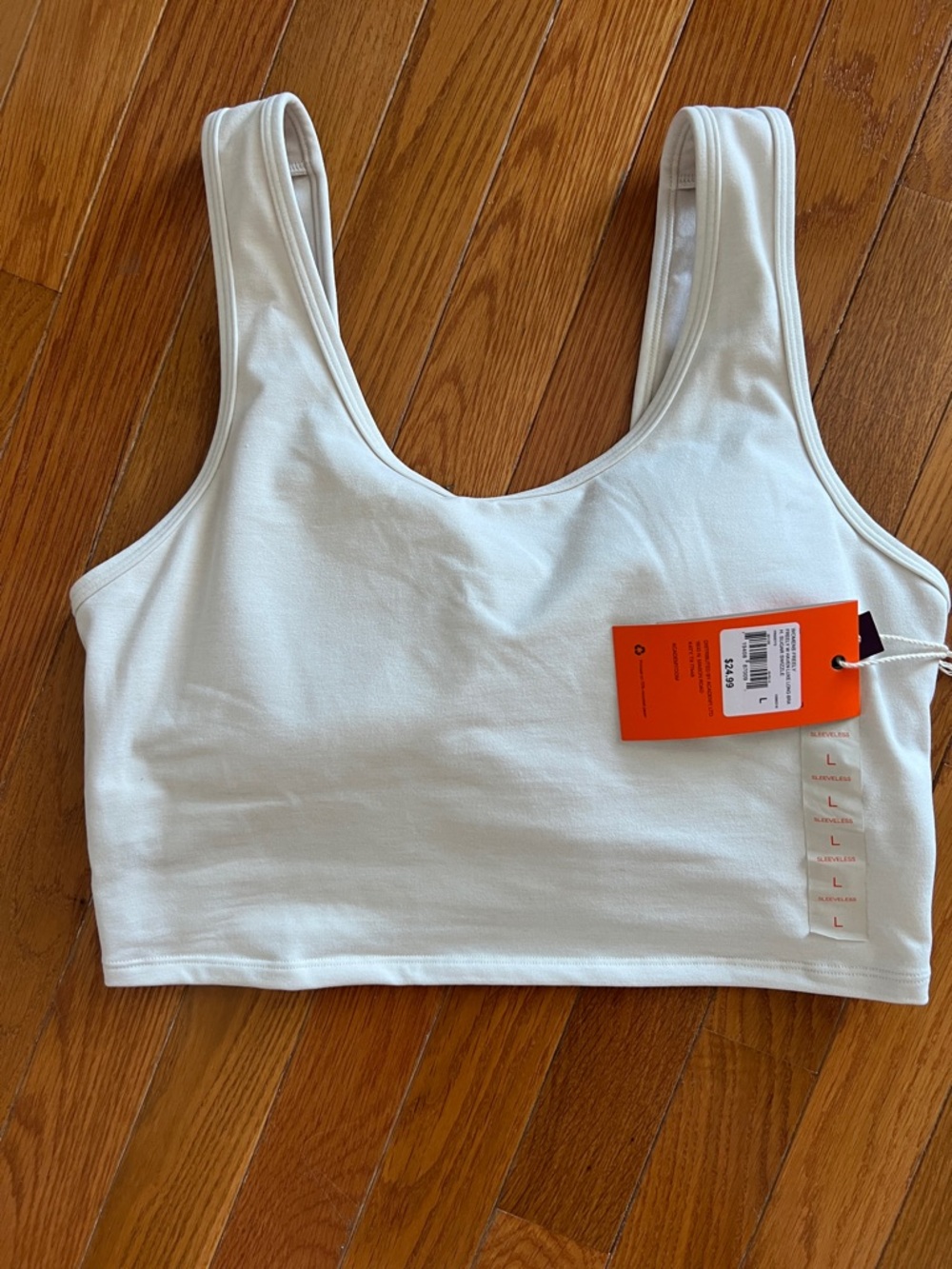 White Women's Scoop Neck Cropped Tank Top